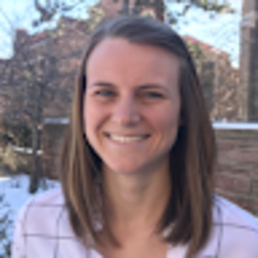 Meet your Posher, Alyssa